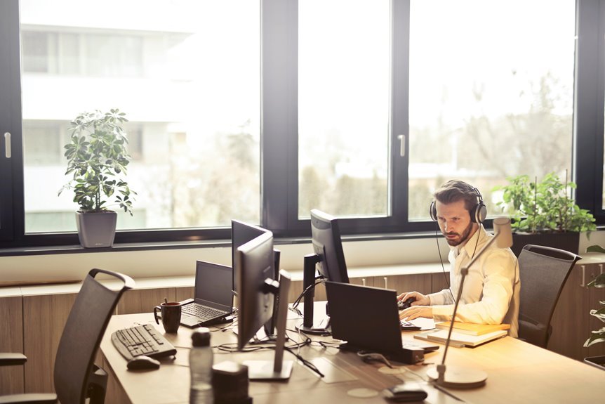 helpline call duration report